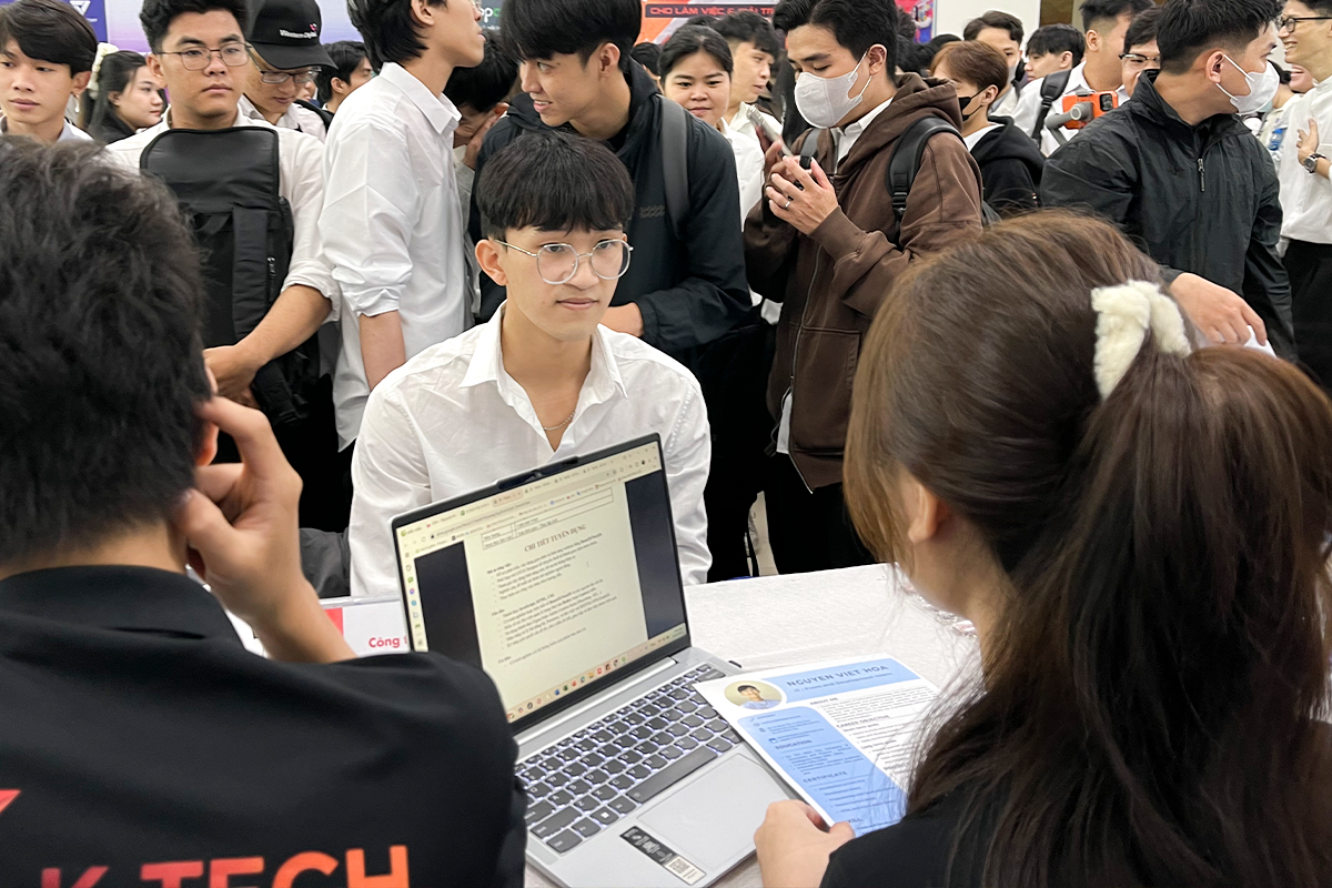 K-TECH phỏng vấn tuyển dụng và giao lưu cùng sinh viên